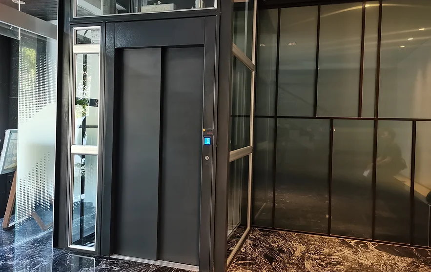 Sebelum Pasang Home Lift, Pertimbangkan 5 Hal Ini!
