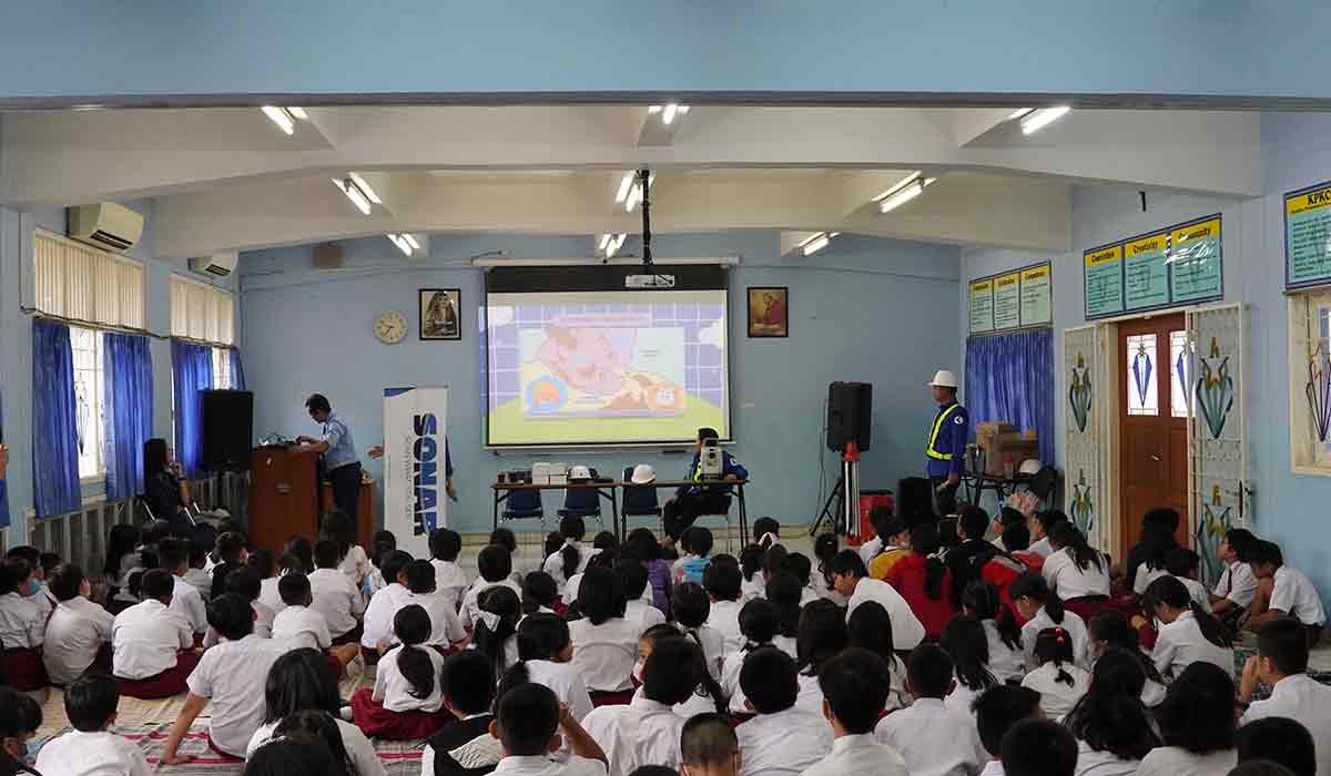 Sonar Academy Goes to School! Sebar Ilmu Pengetahuan Geospasial di SD Tarakanita
