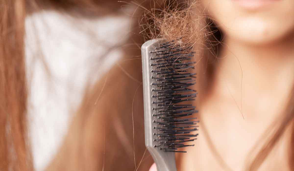 Rahasia Atasi Kebotakan dan Rambut Rontok Minim Efek Samping